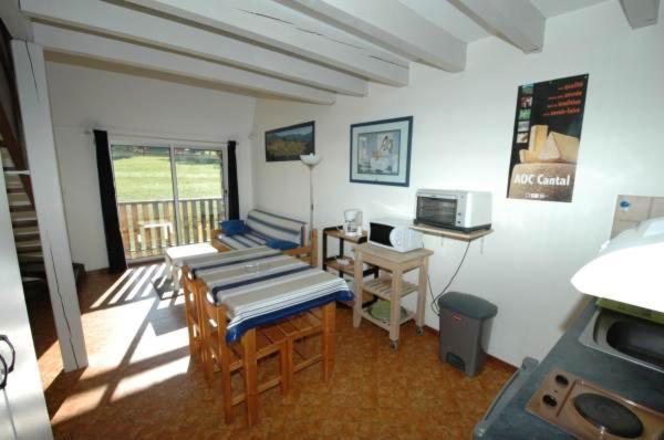 Apartment La Grange Du Devezou Saint-Jacques-des-Blats