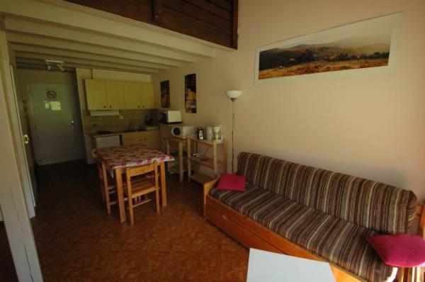 Apartment La Grange Du Devezou Saint-Jacques-des-Blats