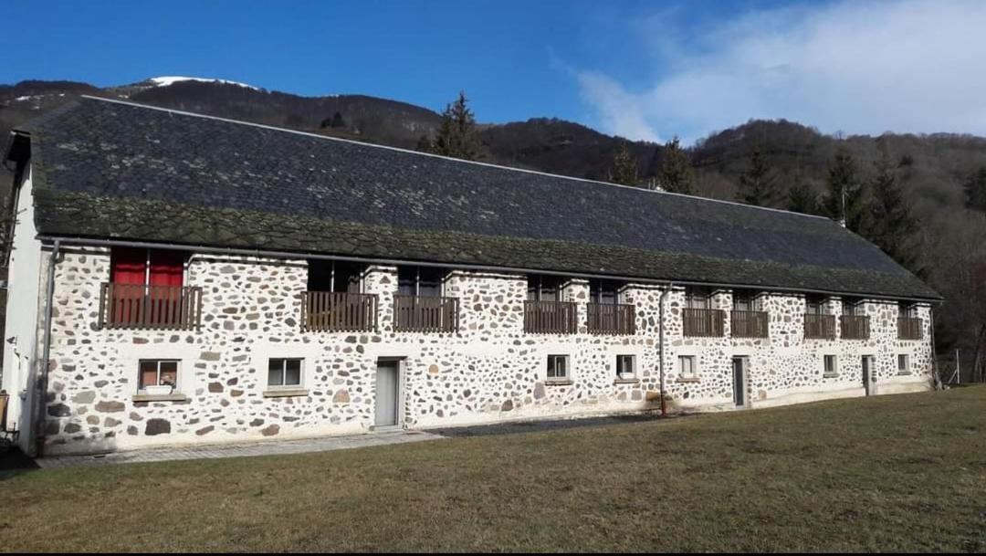 Apartment La Grange Du Devezou Saint-Jacques-des-Blats